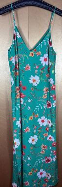 Essue floral slip dress size S